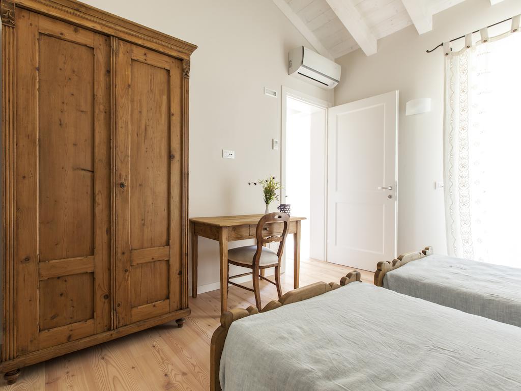Le Pervinche Villa Refrontolo Phòng bức ảnh